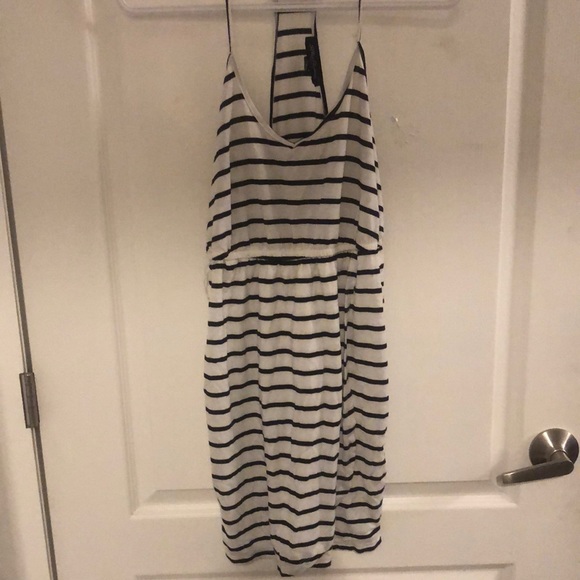 Black and white stripped dress - Picture 1 of 1